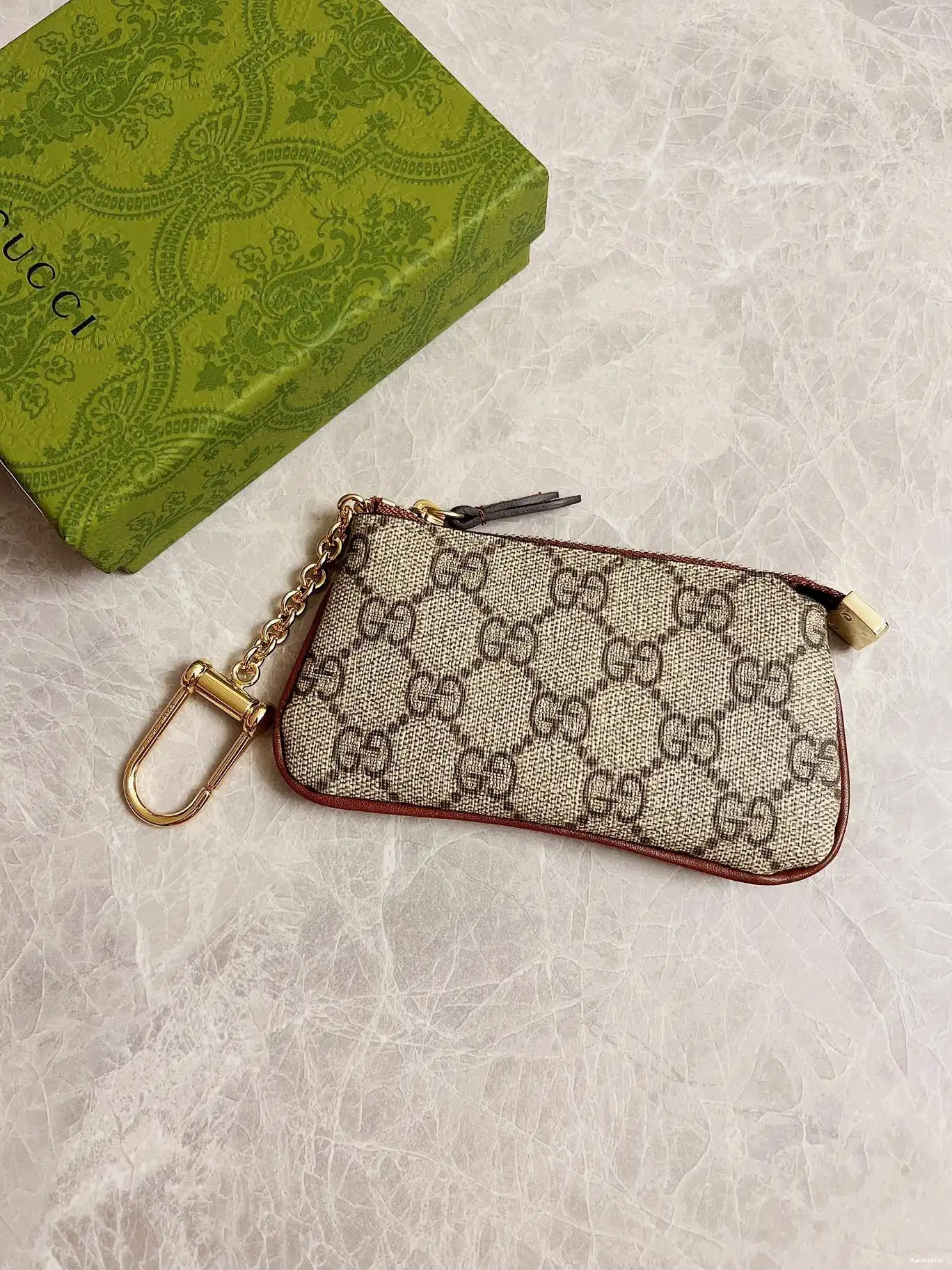 Marmont GG Gucci case matelassé key 0602